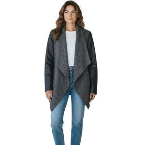 BERSHKA FAUX LEATHER SLEEVE CARDIGAN SZ.M EUC.